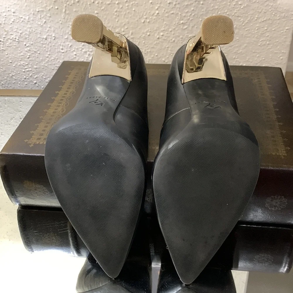 Katy Perry “Suzzie” Chain Heel Pump - Black - Size 8.5 - Picture 4 of 6
